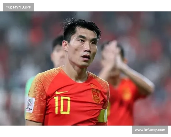 郑智:从绿茵场上的指挥官到足球文化的传承者,见证中国足球的变迁与未来 郑智:从绿茵场上的指挥官到足球文化的传承者,见证中国足球的变迁与未来